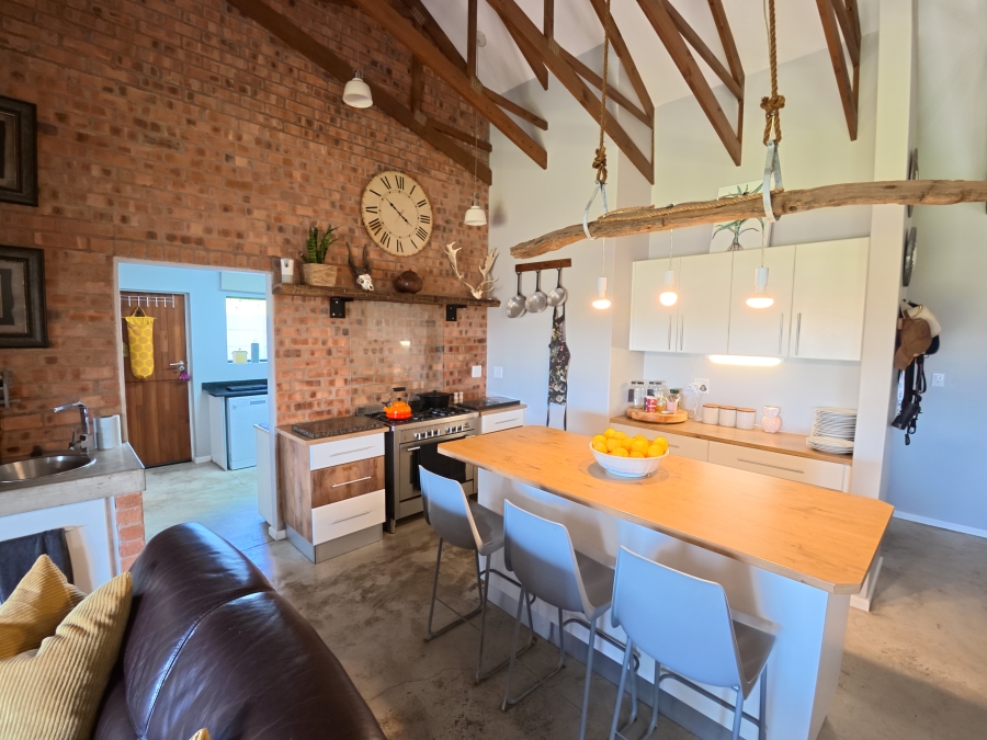 4 Bedroom Property for Sale in Paradise Beach Eastern Cape
